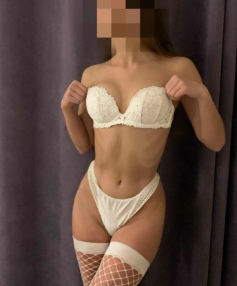 Анжела, 23 года, 2 размер груди